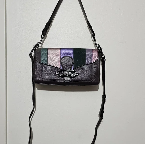 Authentic Coach Handbag, Crossbody - Picture 1 of 10